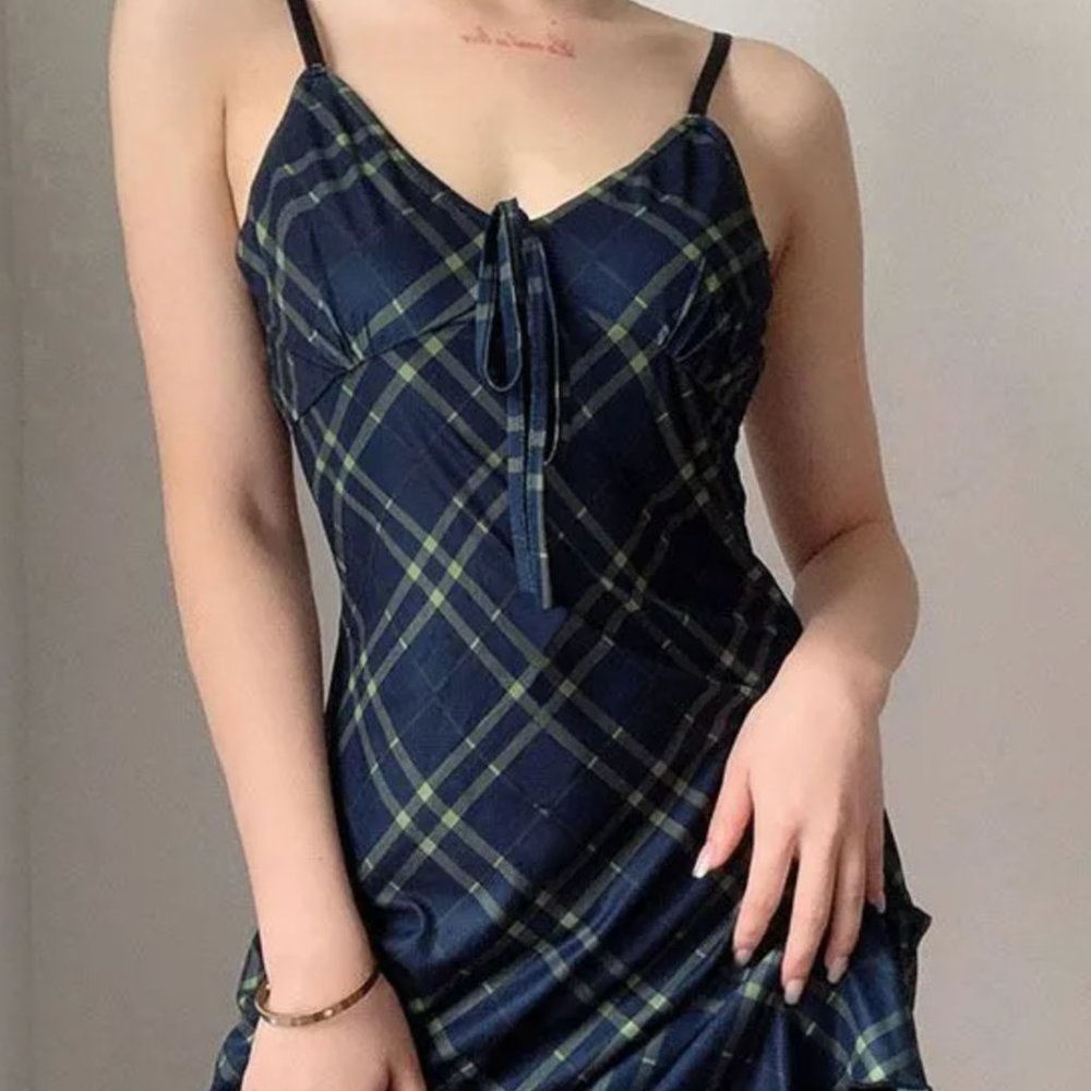 Yesstyle - Spaghetti Strap V-Neck Plaid Mini Dress